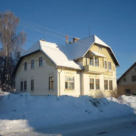 261 Appartement Mladé Buky